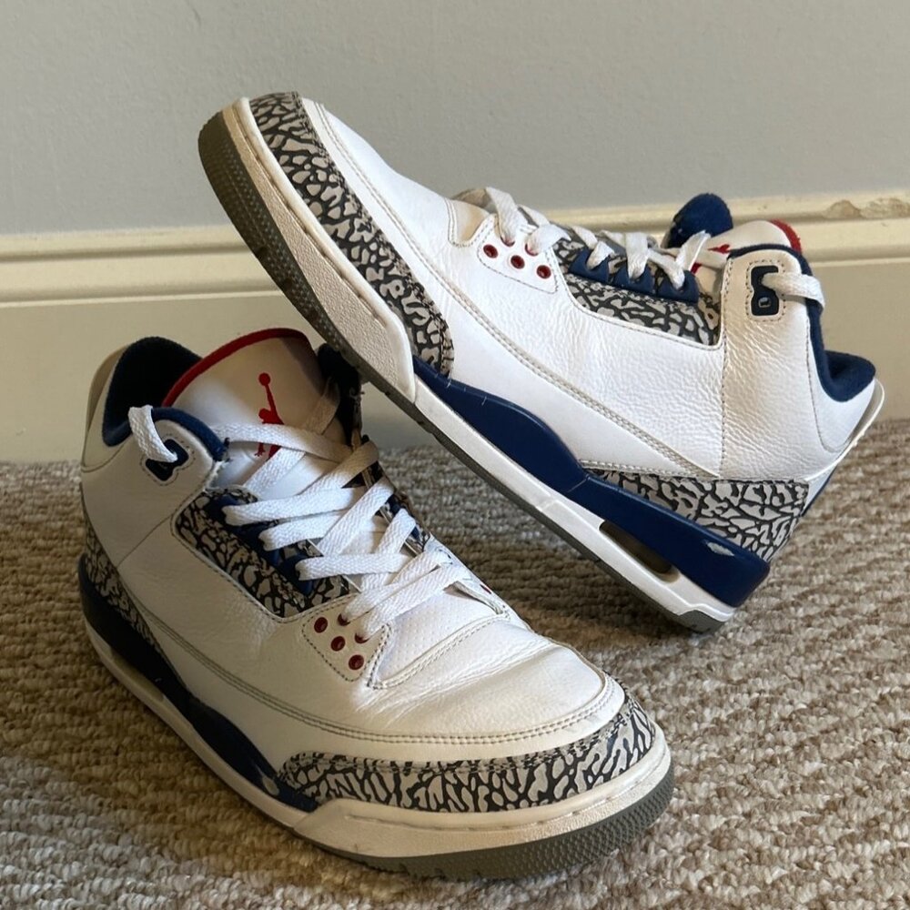 Size 10.5 - Air Jordan 3 Retro 2001 True Blue